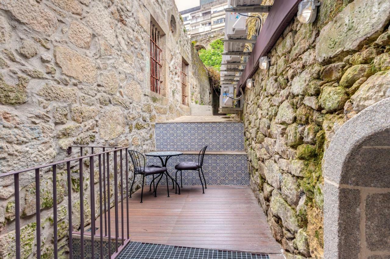 Oporto Home Wine Cellars บีลาโนวาเดกายา ภายนอก รูปภาพ