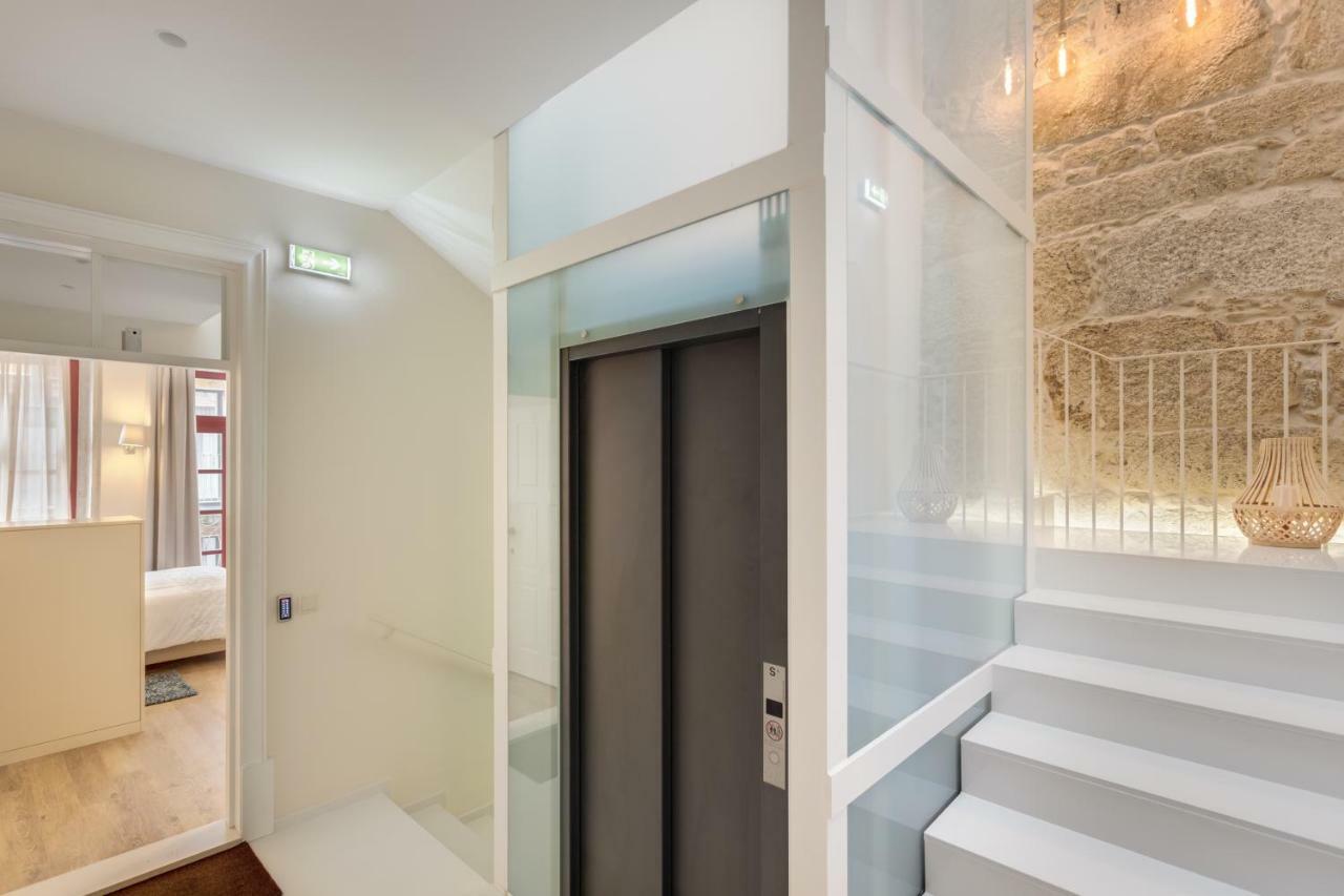 Oporto Home Wine Cellars บีลาโนวาเดกายา ภายนอก รูปภาพ